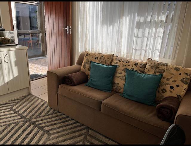 1 BEDROOM APARTMENT TO LET IN MELKBOSSTRAND CENTRAL